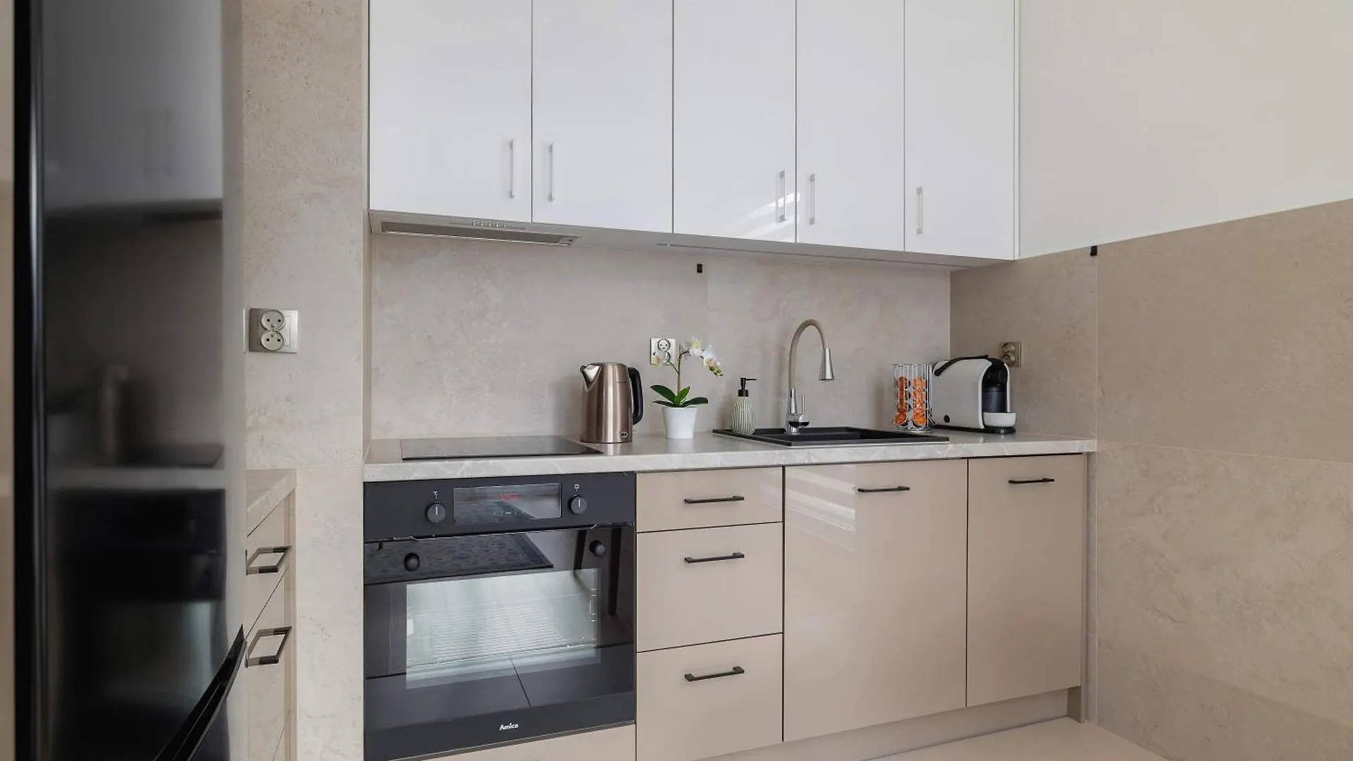 Lema 19 Stylowy Apartament W Zielonej Okolicy & Parking By Noclegi Renters Krakow