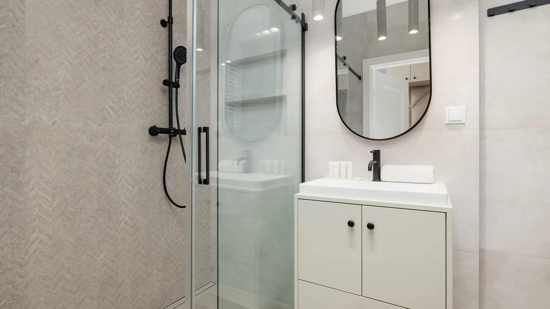 Lema 19 Stylowy Apartament W Zielonej Okolicy & Parking By Noclegi Renters Krakow