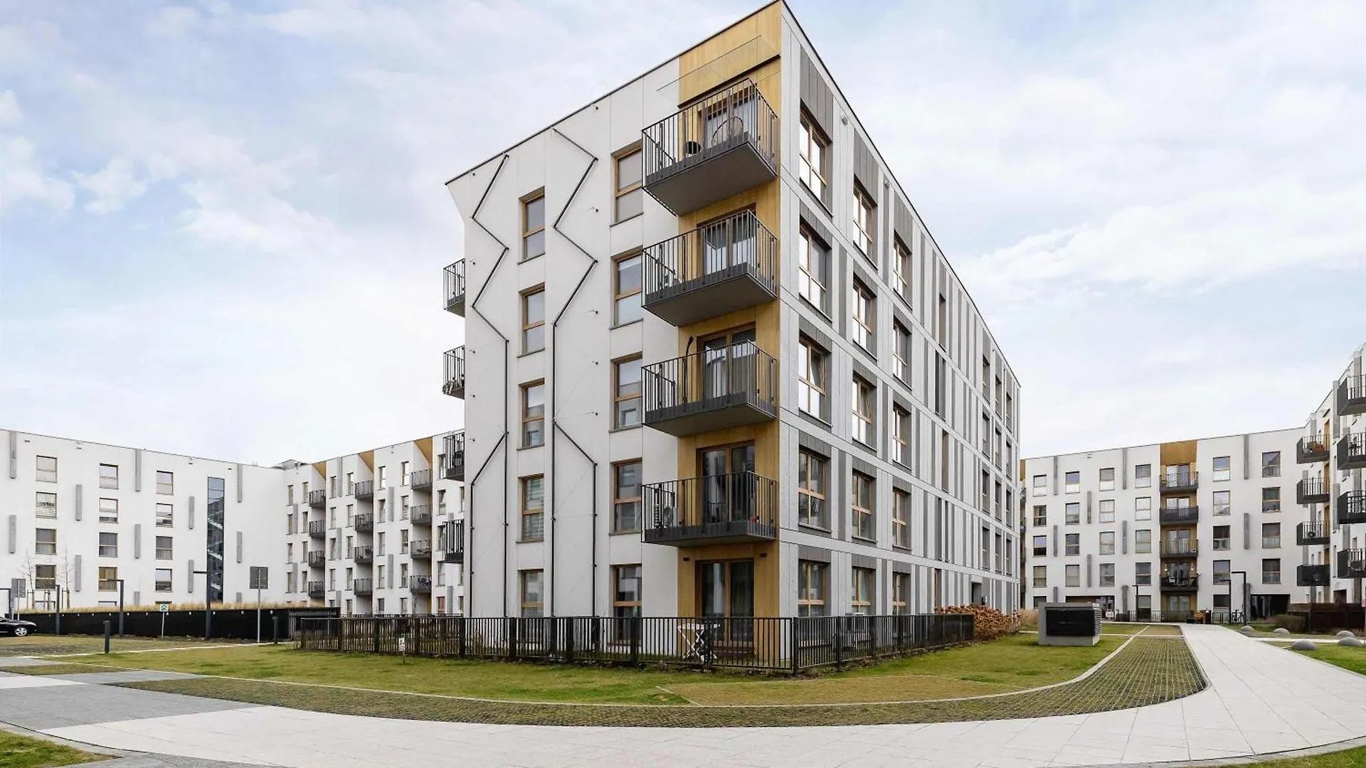 Lema 19 Stylowy Apartament W Zielonej Okolicy & Parking By Noclegi Renters Krakow Apartment