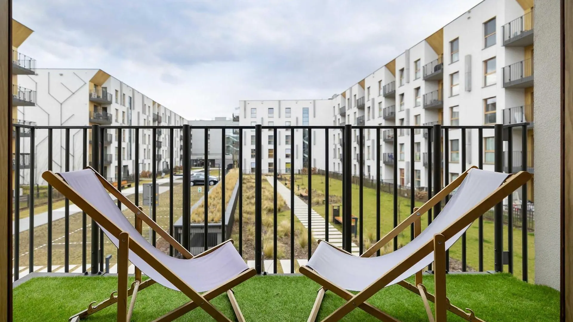 Lema 19 Stylowy Apartament W Zielonej Okolicy & Parking By Noclegi Renters Krakow Apartment