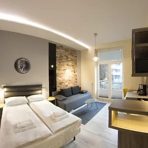 3* Ξενοδοχείο με διαμερίσματα Yourplace M57